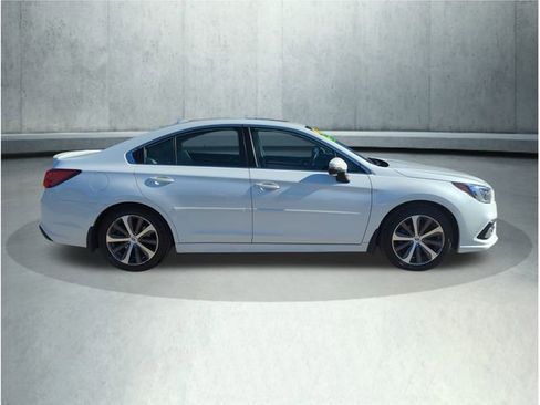 Used 2018 Subaru Legacy 2.5i Limited image 7
