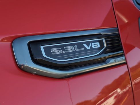 Used 2021 GMC Sierra 1500 AT4 w/ AT4 Value Package image 12