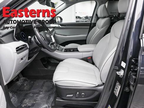 Used 2025 Hyundai Palisade SEL image 14