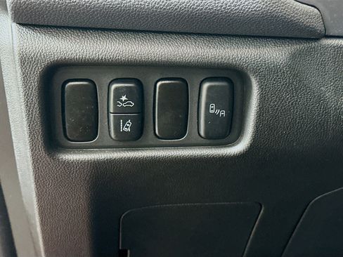 Used 2025 Mitsubishi Outlander Sport SE image 17