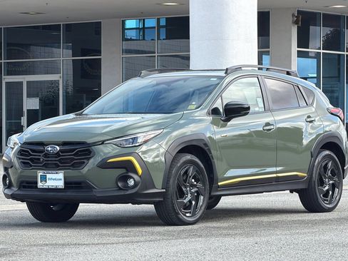Used 2024 Subaru Crosstrek 2.5i Sport AWD/4WD image 8
