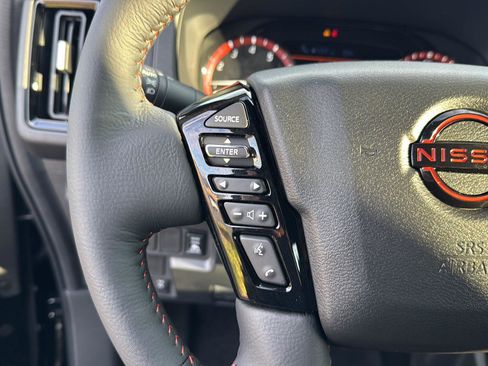 New 2026 Nissan Frontier PRO-4X w/ Pro-4x Convenience Package image 18