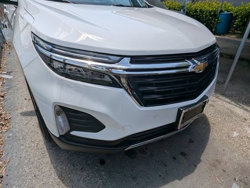 Used 2024 Chevrolet Equinox LT FWD image 17