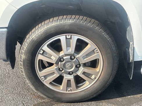Used 2016 Toyota Tundra 1794 Edition AWD/4WD image 27