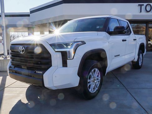 Used 2024 Toyota Tundra SR5 w/ SR5 Convenience Package image 4