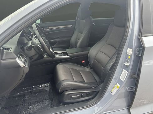 Used 2021 Honda Accord Sport image 4