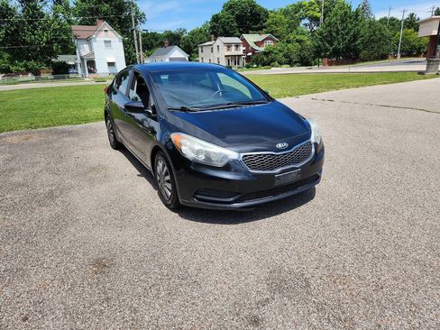 Used 2016 Kia Forte LX FWD image 3