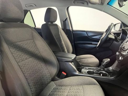 Used 2024 Chevrolet Equinox LT FWD image 10