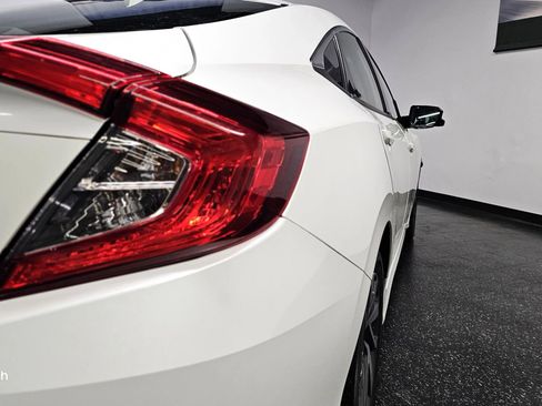 Used 2017 Honda Civic EX image 22