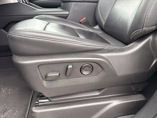 Used 2024 Chevrolet Tahoe LT RWD image 16