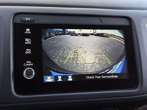 Used 2021 Honda HR-V EX image 11