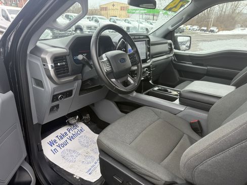 Certified 2024 Ford F150 XLT w/ Mobile Office Package image 8