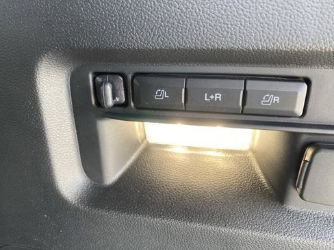 Used 2026 Ford Explorer Tremor w/ Tremor Convenience Package image 12