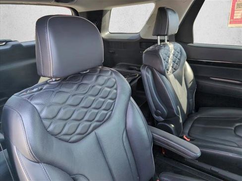 Used 2021 Hyundai Palisade Limited image 23
