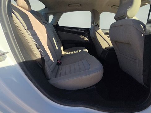 Used 2018 Ford Fusion S image 14