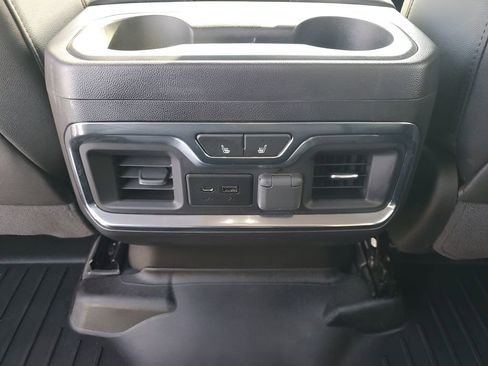 Used 2022 Chevrolet Silverado 3500 LTZ w/ LTZ Texas Edition image 21