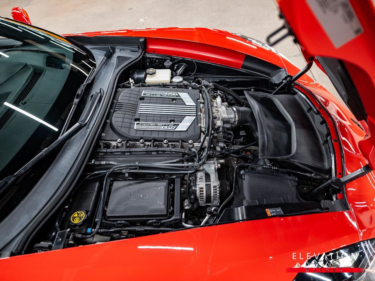 Used 2015 Chevrolet Corvette Z06 w/ 3LZ Preferred Equipment Group RWD image 19