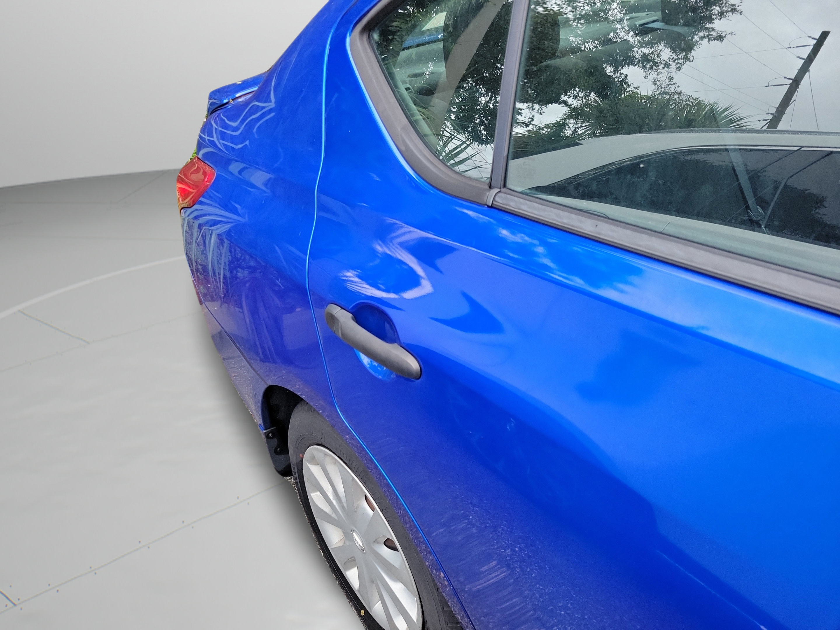 Used 2016 Nissan Versa S Plus FWD image 19