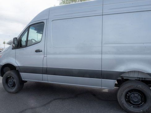 New 2025 Mercedes-Benz Sprinter 2500 image 5