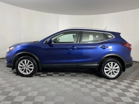 Used 2022 Nissan Rogue Sport SV FWD image 7