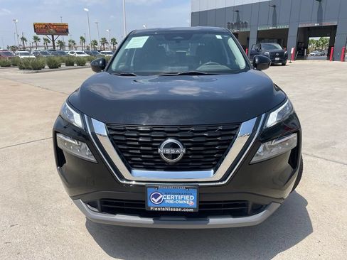 Certified 2023 Nissan Rogue SV FWD image 2