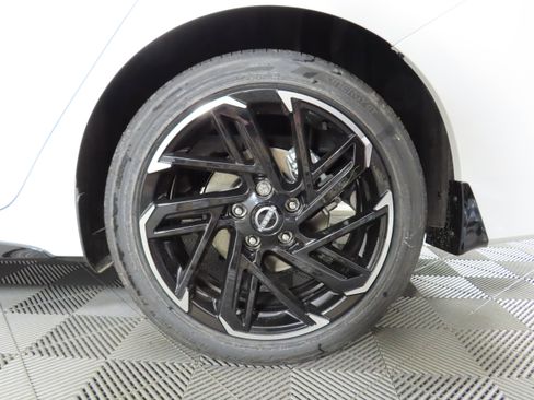 New 2026 Nissan Sentra SR w/ SR Premium Package image 13