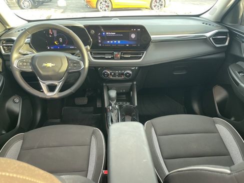 Certified 2024 Chevrolet TrailBlazer LT w/ Convenience Package image 15