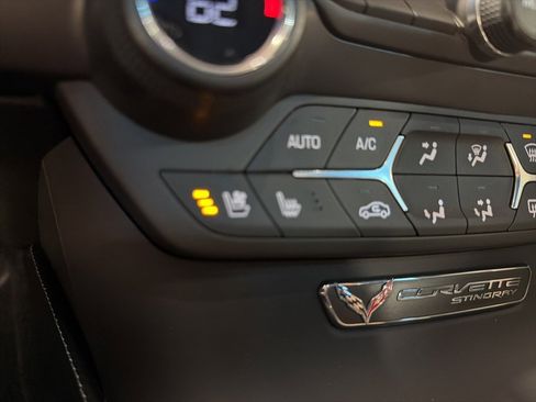 Used 2016 Chevrolet Corvette Stingray Coupe w/ 2LT Preferred Equipment Group image 23