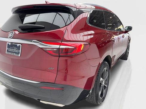 Used 2021 Buick Enclave Essence w/ Sport Touring Edition image 5