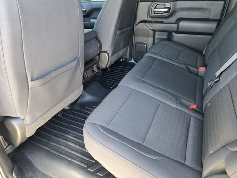 Used 2024 Chevrolet Silverado 2500 Custom w/ Custom Value Package image 31