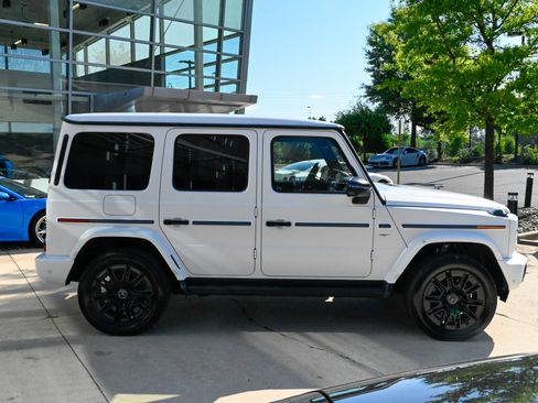 Used 2025 Mercedes-Benz G 580 w/ EQ Technology image 4