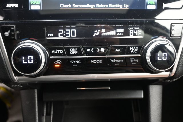 Used 2019 Subaru Outback 2.5i Touring w/ Popular Package #3A AWD/4WD image 14