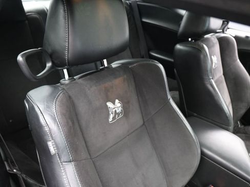 Used 2019 Dodge Challenger R/T Scat Pack w/ Shaker Package image 34