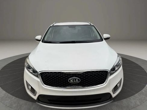 Used 2018 Kia Sorento EX FWD image 8