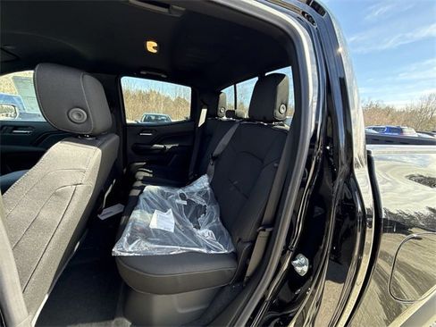 New 2025 GMC Canyon Elevation w/ Convenience Package image 22