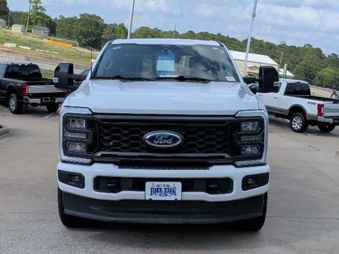 Certified 2024 Ford F250 Lariat w/ Sport Appearance Package AWD/4WD image 8