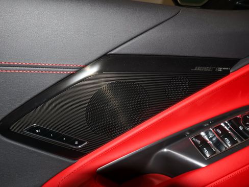 Used 2024 Chevrolet Corvette Stingray Preferred Conv w/ Z51 Performance Package RWD image 20