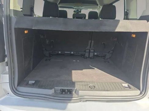 Used 2016 Ford Transit Connect XLT FWD image 11