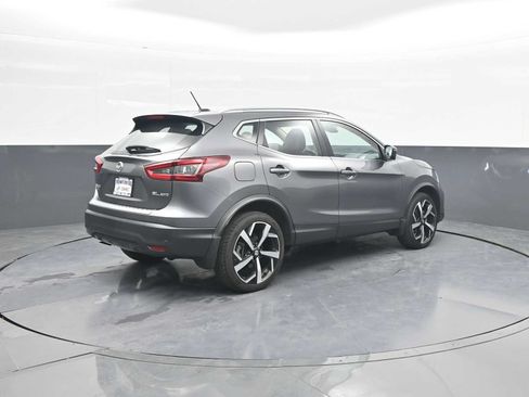 Used 2022 Nissan Rogue Sport SL AWD/4WD image 8