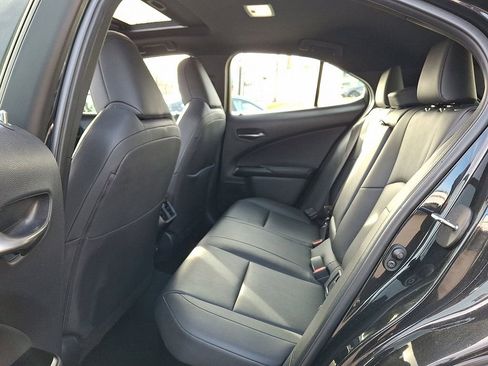 Used 2021 Lexus UX 250h w/ Premium Package image 11