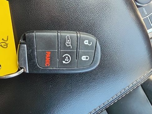 Used 2017 Jeep Grand Cherokee Limited w/ Trailer Tow Group IV AWD/4WD image 14