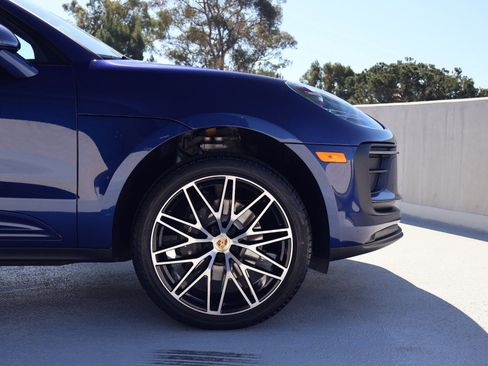 New 2026 Porsche Macan image 11