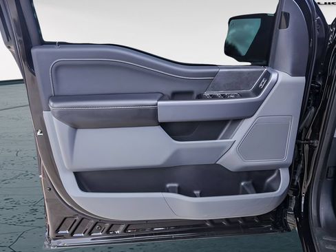 Used 2025 Ford F150 XLT w/ Equipment Group 302A MID RWD image 27