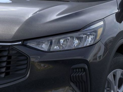 New 2026 Ford Escape Active image 18
