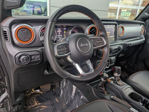Used 2022 Jeep Gladiator Mojave w/ LED Lighting Group image 12