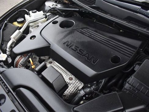 Used 2017 Nissan Altima 2.5 SL w/ Moonroof Package image 35