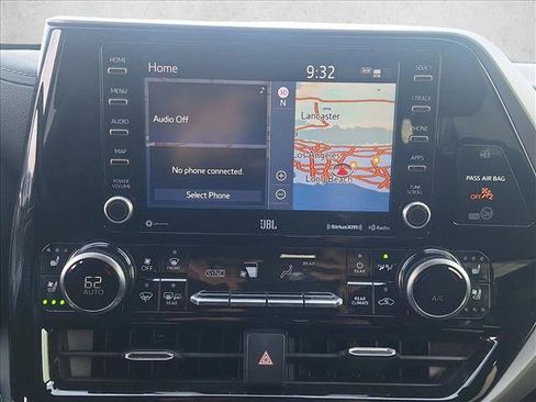 Used 2022 Toyota Highlander Limited image 12