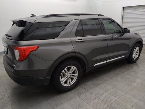Used 2020 Ford Explorer XLT RWD image 10