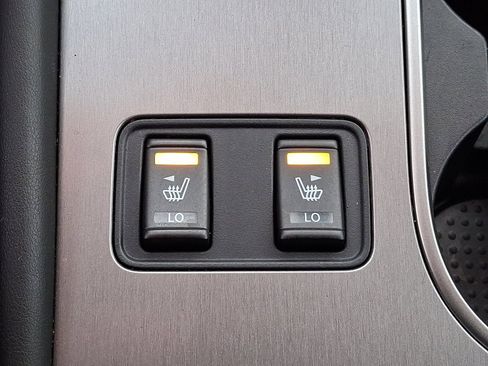 Certified 2024 Nissan Murano SV w/ SV Midnight Edition Package image 24