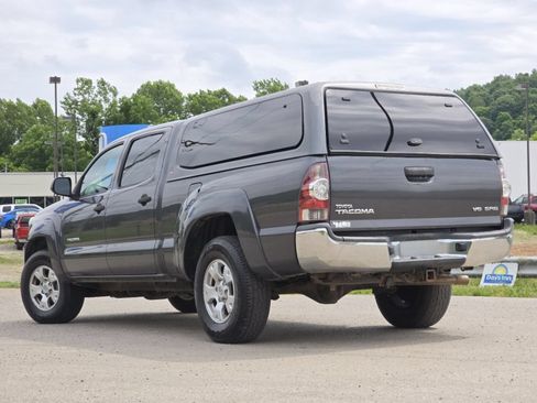 Used 2014 Toyota Tacoma 4x4 Double Cab w/ SR5 Package image 13